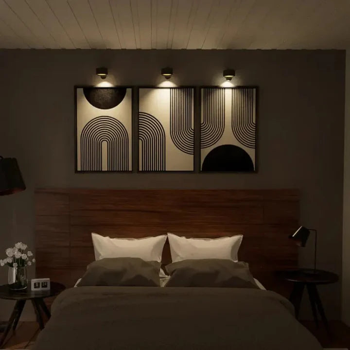 Wireless smart wall lamp